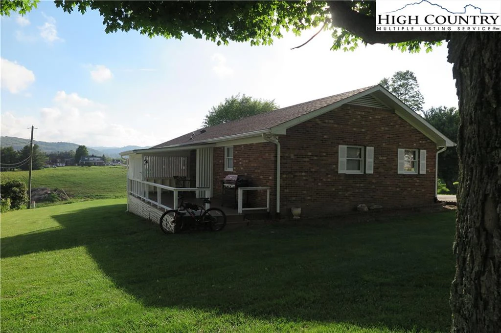 Image number 10 for the current listing