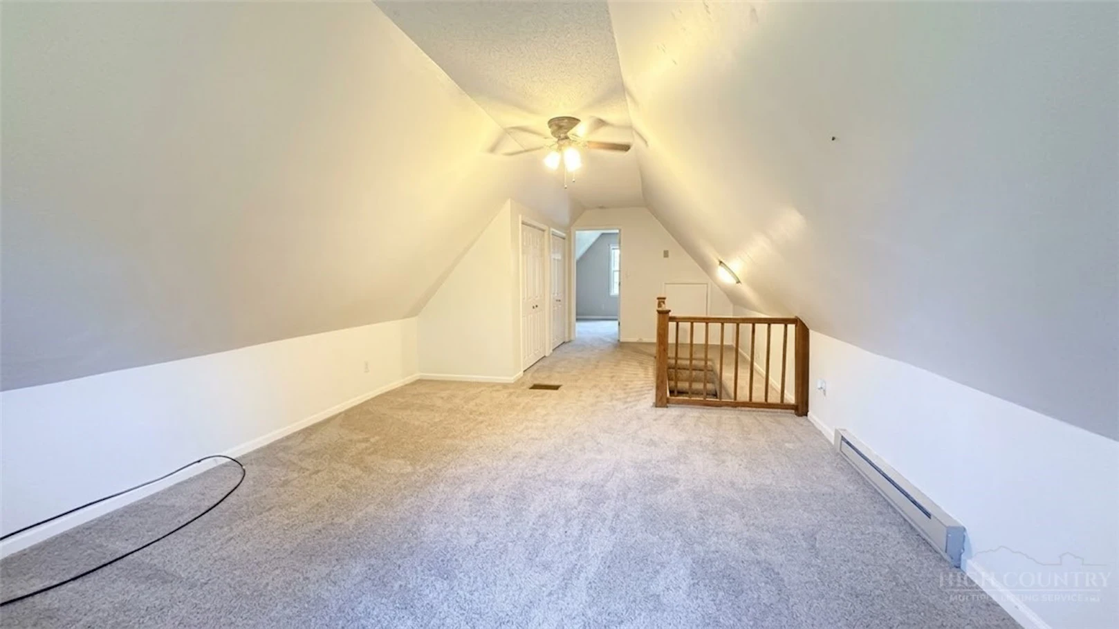 Image number 21 for the current listing