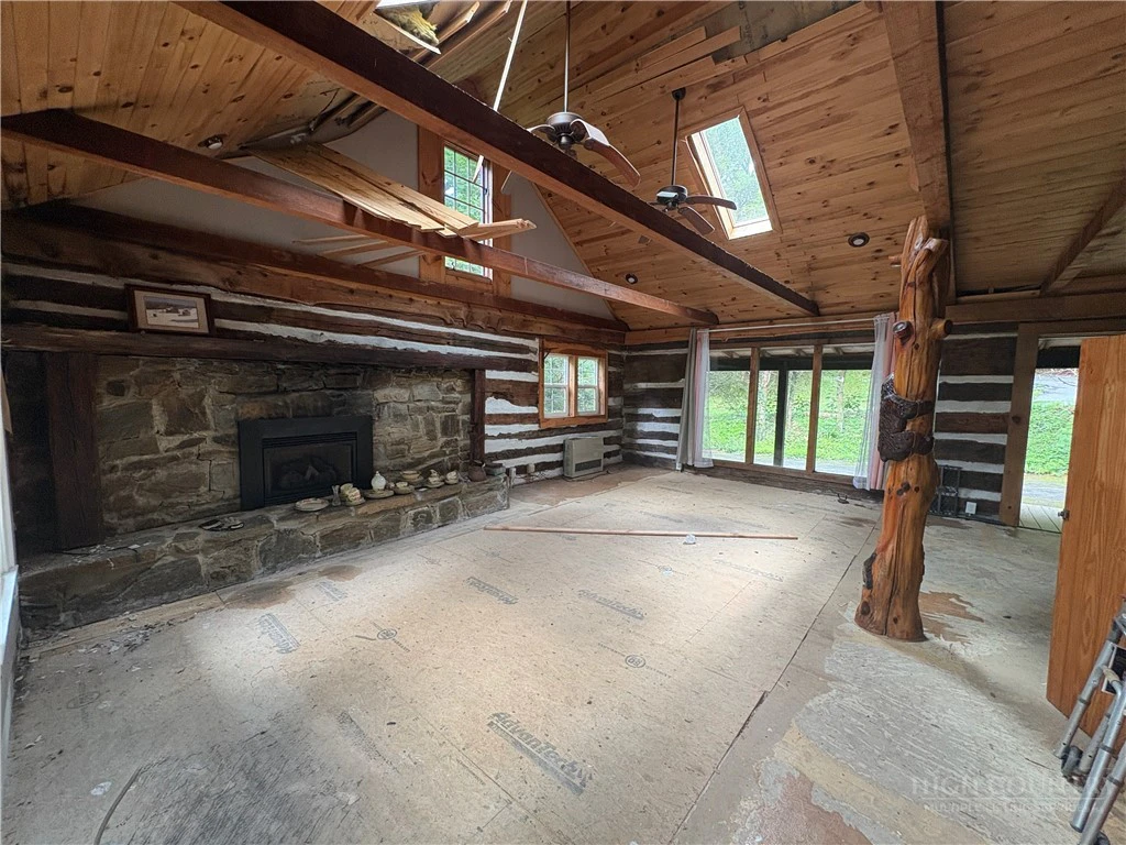 Image number 7 for the current listing