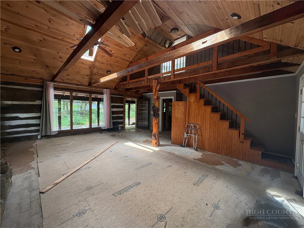 Image number 8 for the current listing