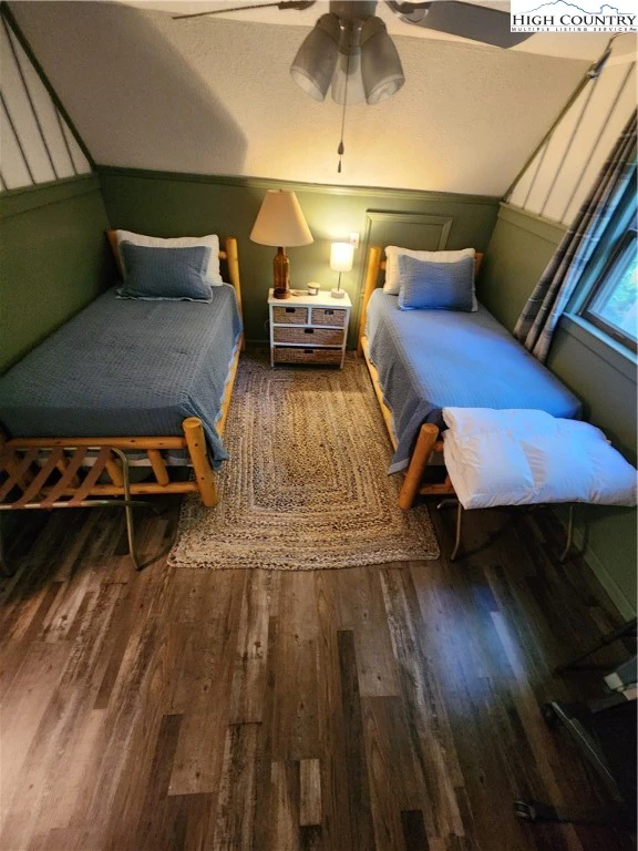 Image number 7 for the current listing