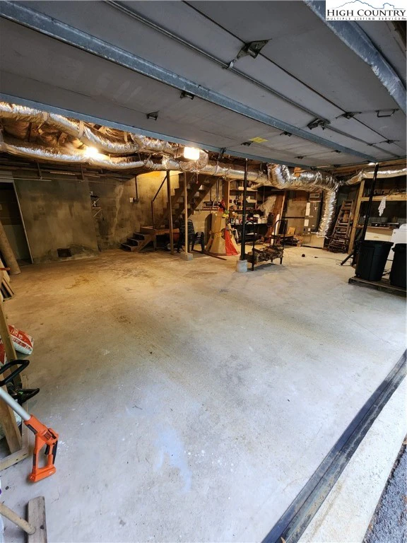 Image number 3 for the current listing