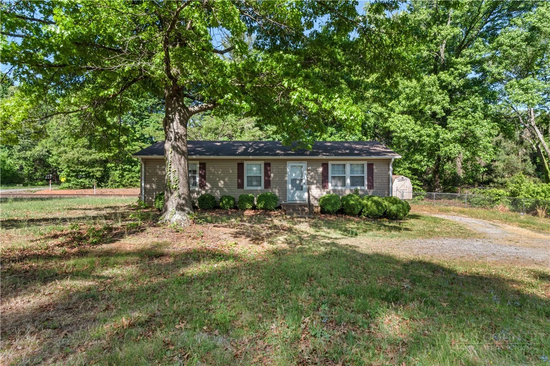 Image number 20 for the current listing