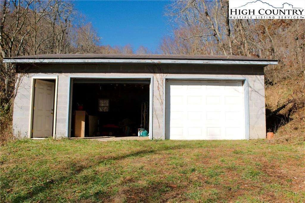 Image number 6 for the current listing