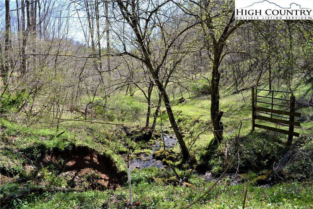 Image number 9 for the current listing