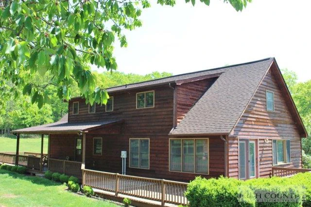 Image number 2 for the current listing