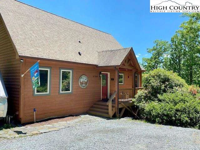 Image number 1 for the current listing
