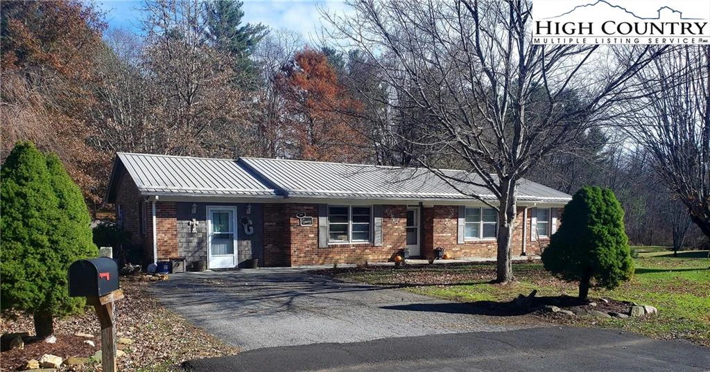 Image number 20 for the current listing