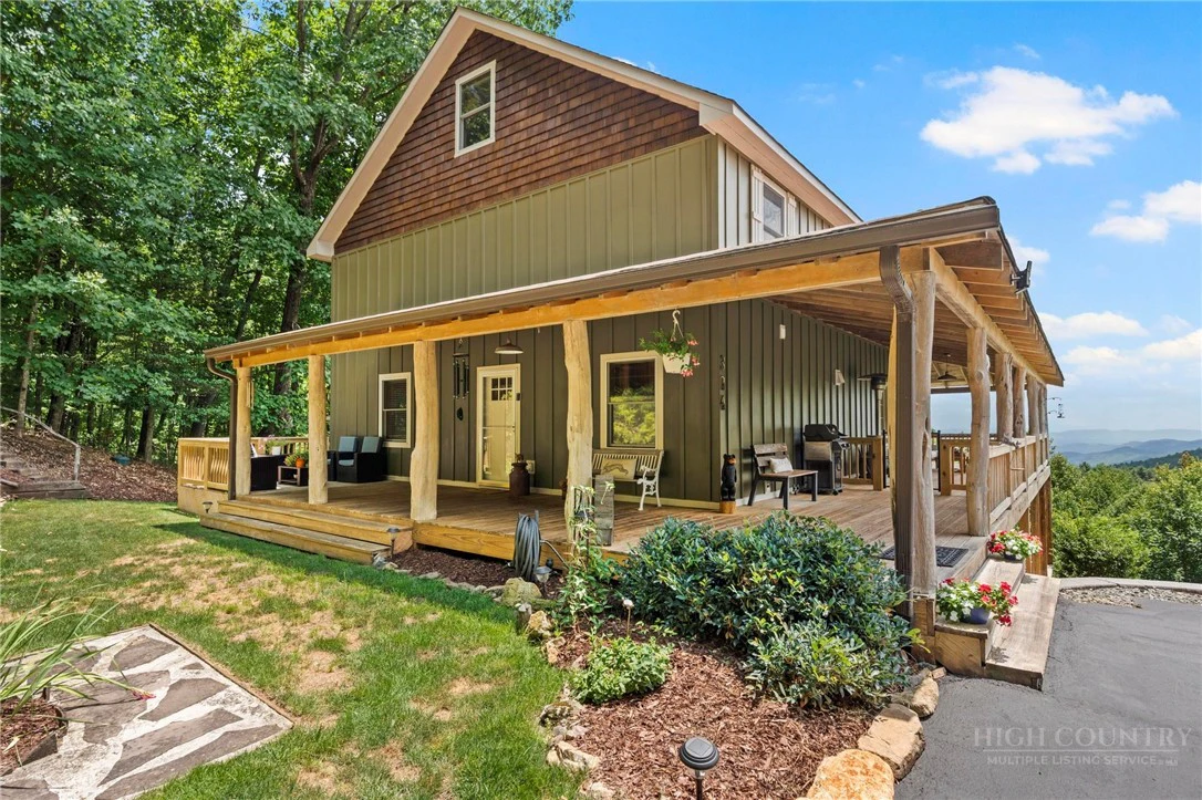 Image number 2 for the current listing