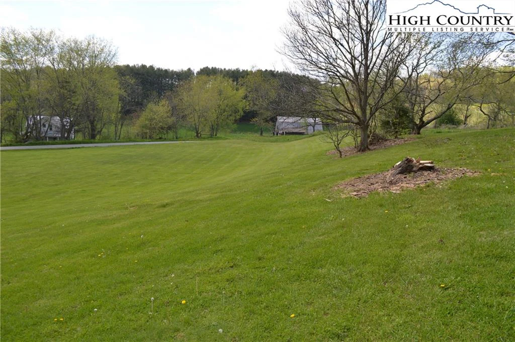 Image number 13 for the current listing