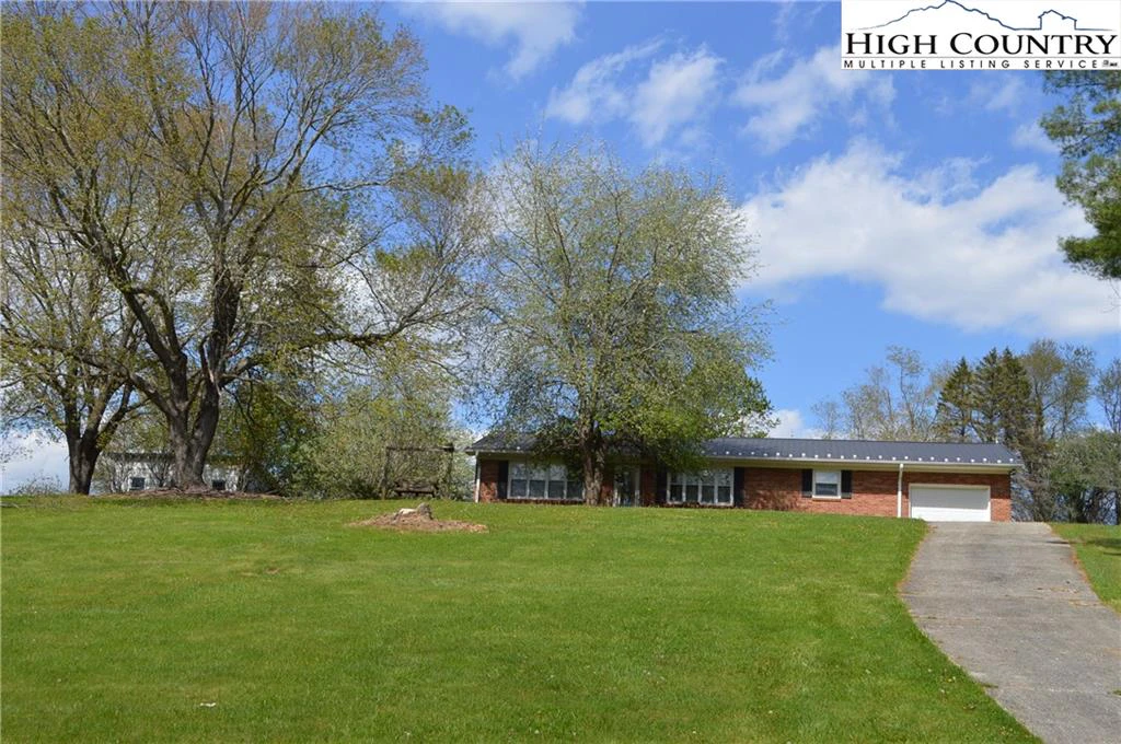 Image number 14 for the current listing