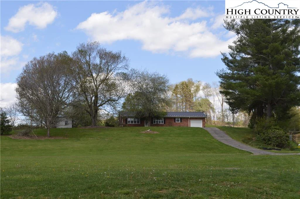Image number 16 for the current listing