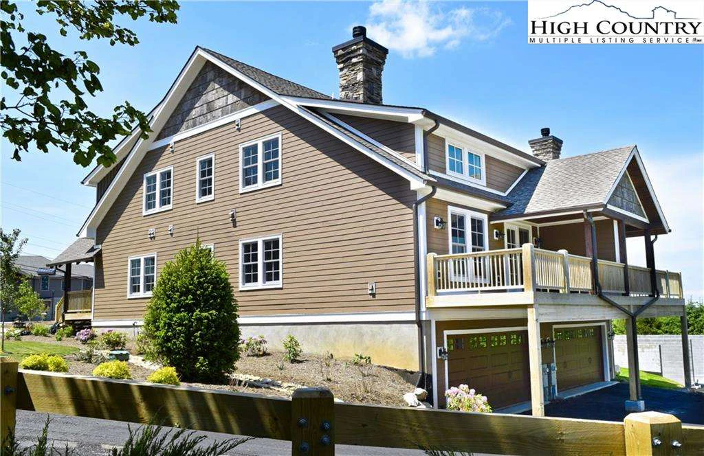 Image number 18 for the current listing