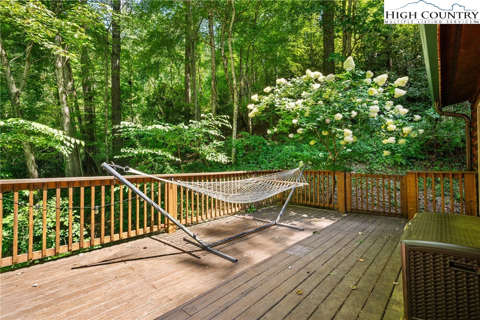Image number 13 for the current listing
