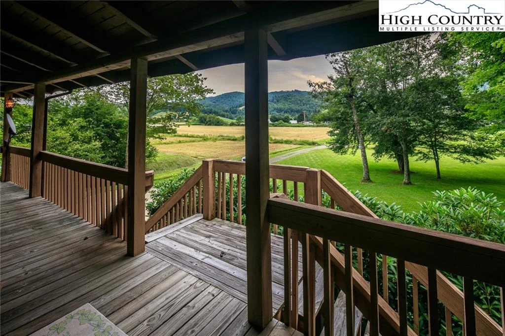 Image number 12 for the current listing