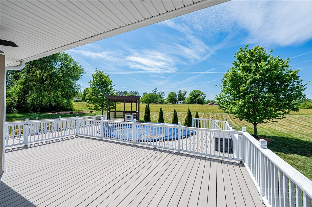 Image number 12 for the current listing
