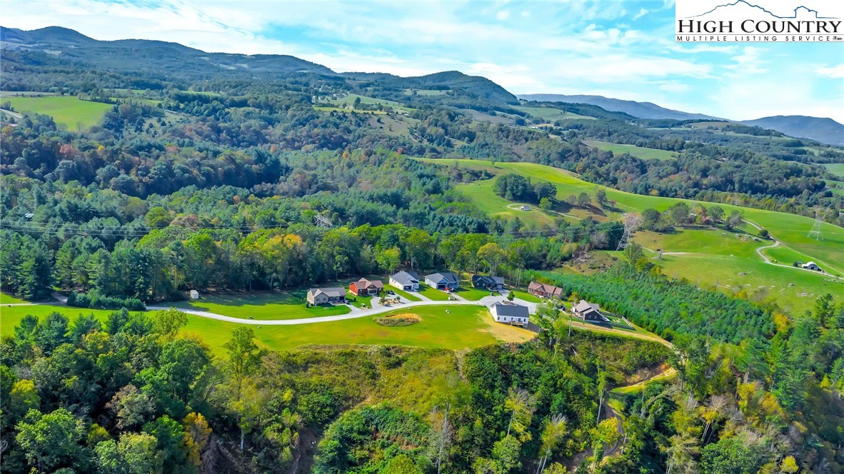 Image number 5 for the current listing