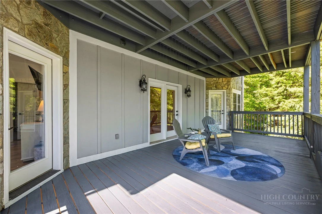 Image number 10 for the current listing