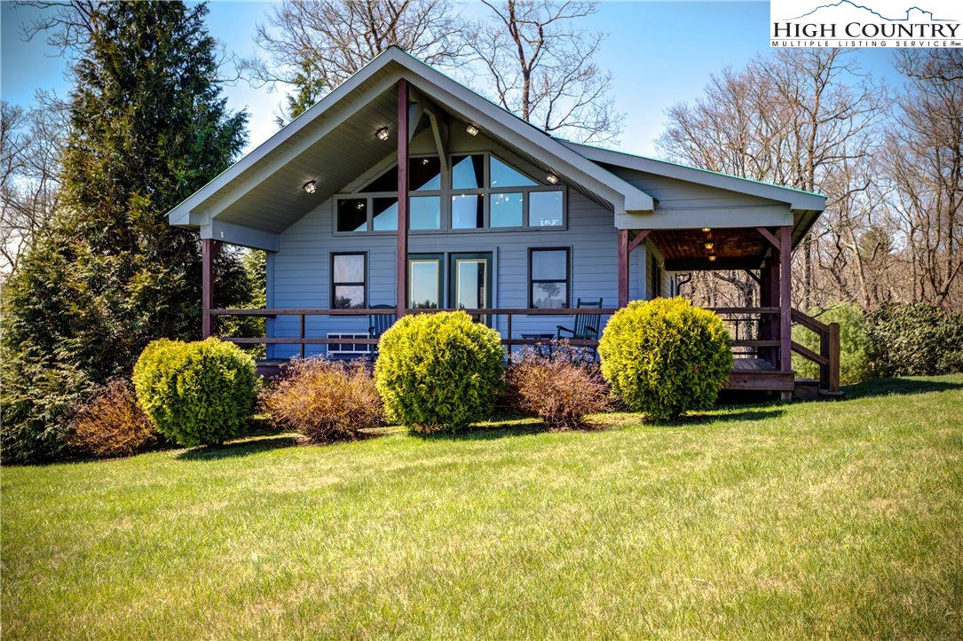 Image number 1 for the current listing