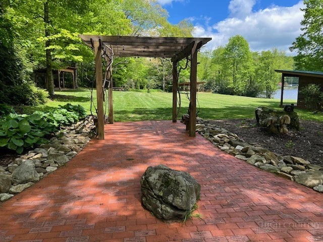 Image number 22 for the current listing