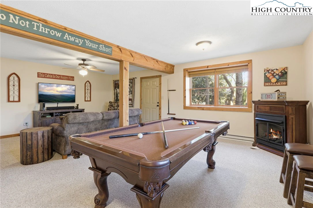 Image number 10 for the current listing