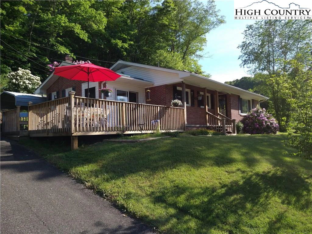 Image number 1 for the current listing