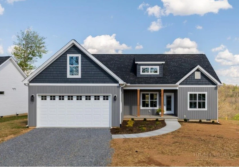 Image number 1 for the current listing