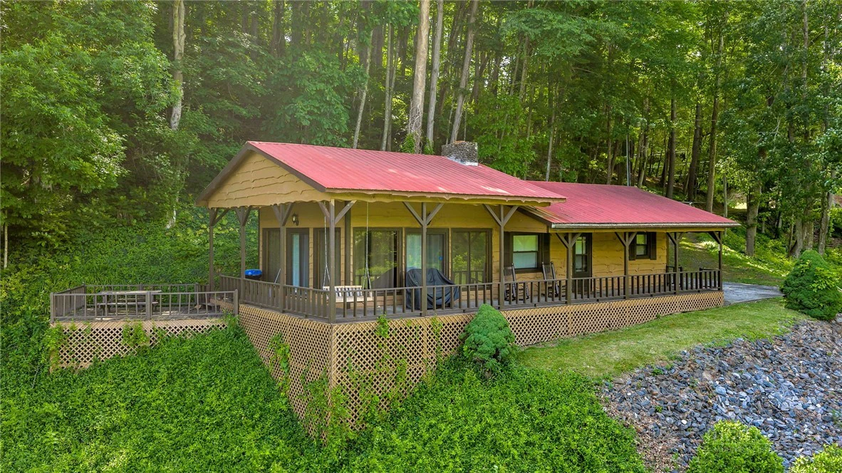 Image number 15 for the current listing