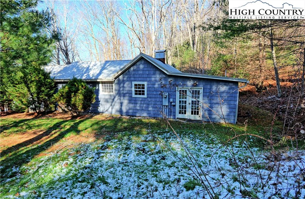 Image number 21 for the current listing