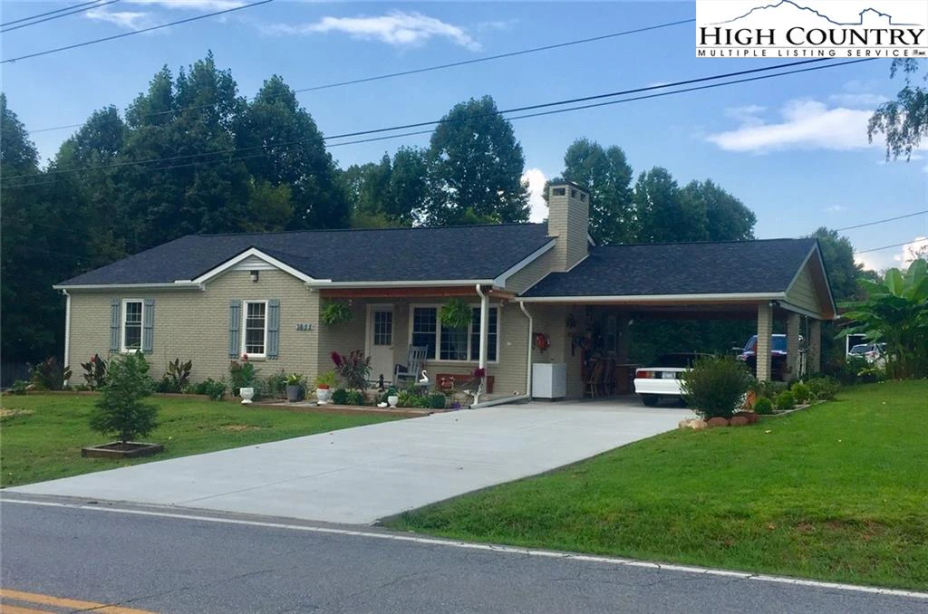 Image number 1 for the current listing