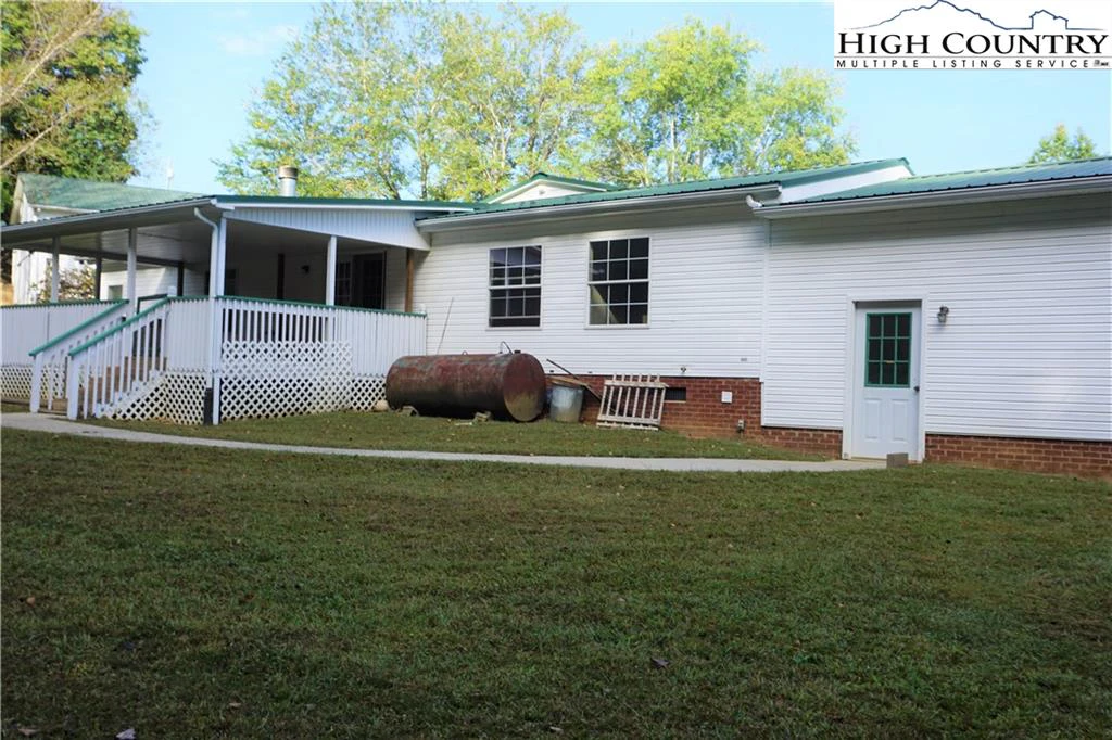 Image number 6 for the current listing