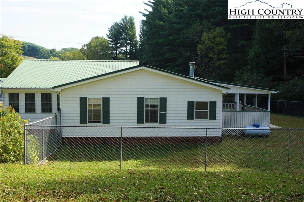 Image number 7 for the current listing