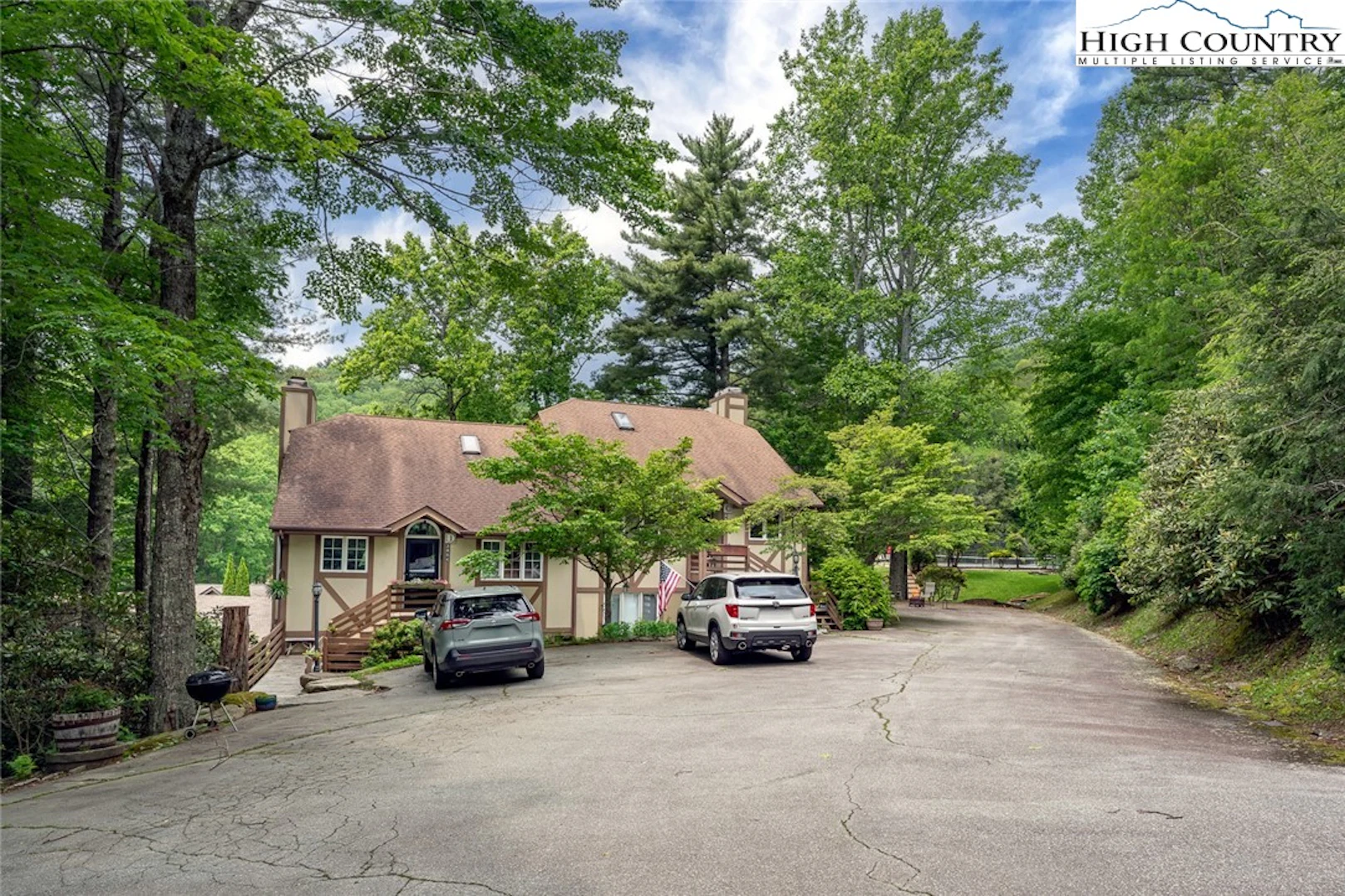 Image number 3 for the current listing
