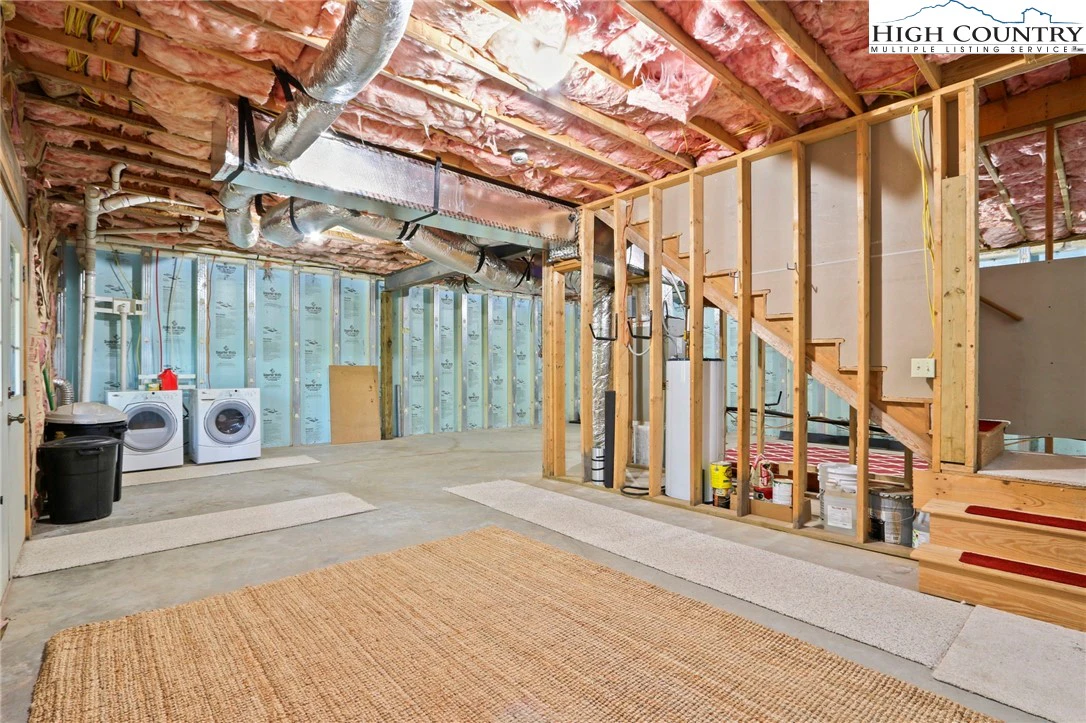 Image number 6 for the current listing