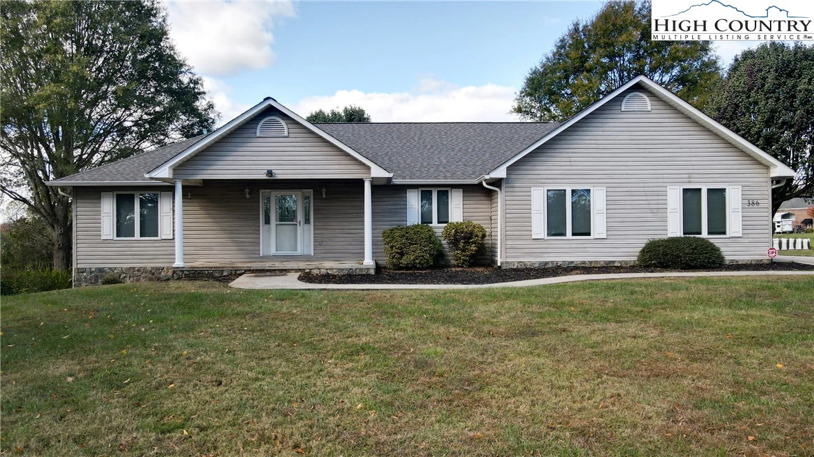 Image number 1 for the current listing