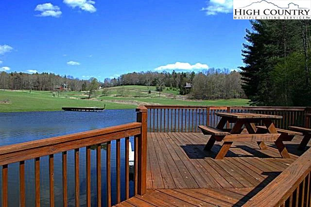Image number 20 for the current listing