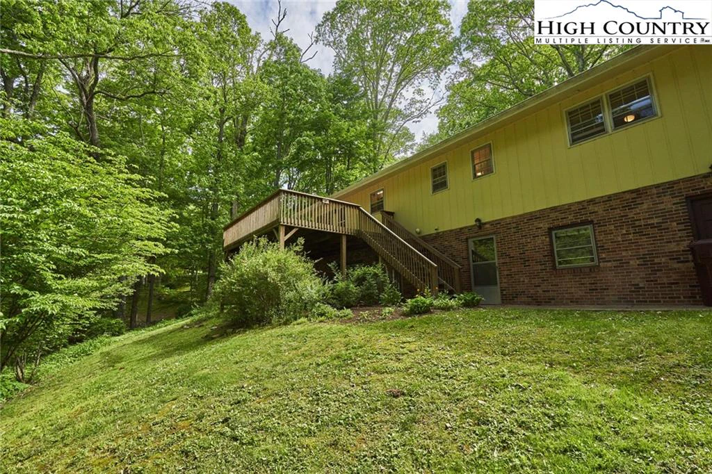 Image number 12 for the current listing