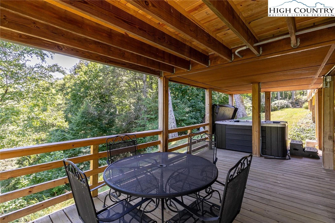 Image number 6 for the current listing