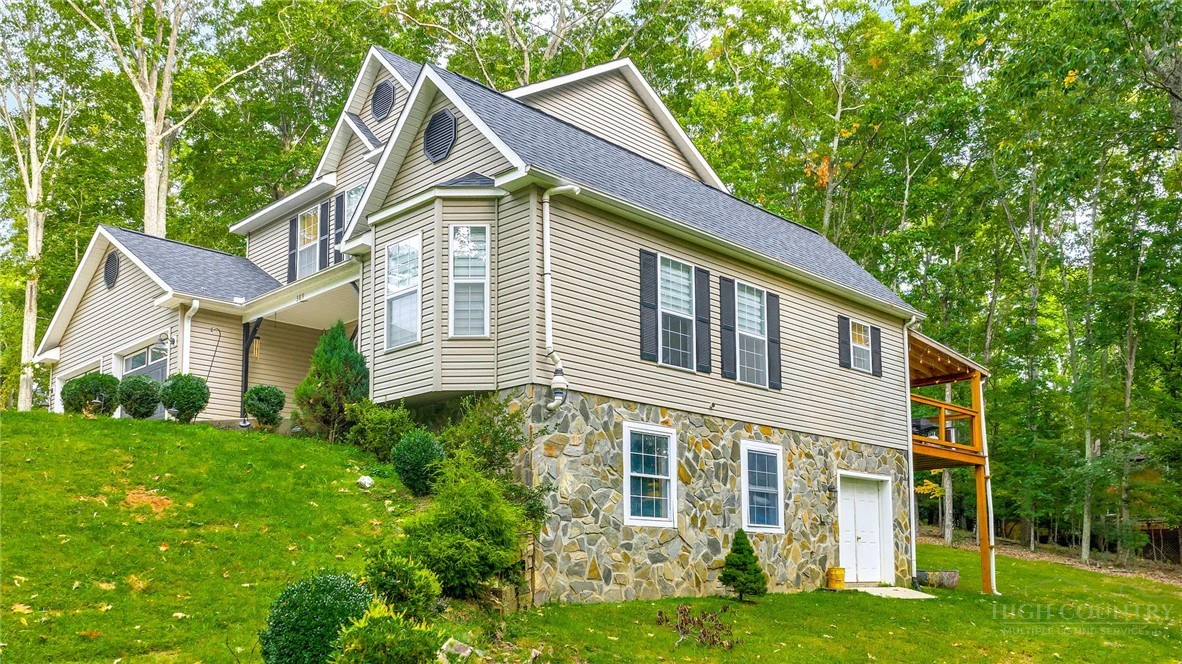 Image number 2 for the current listing