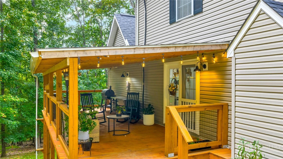Image number 4 for the current listing