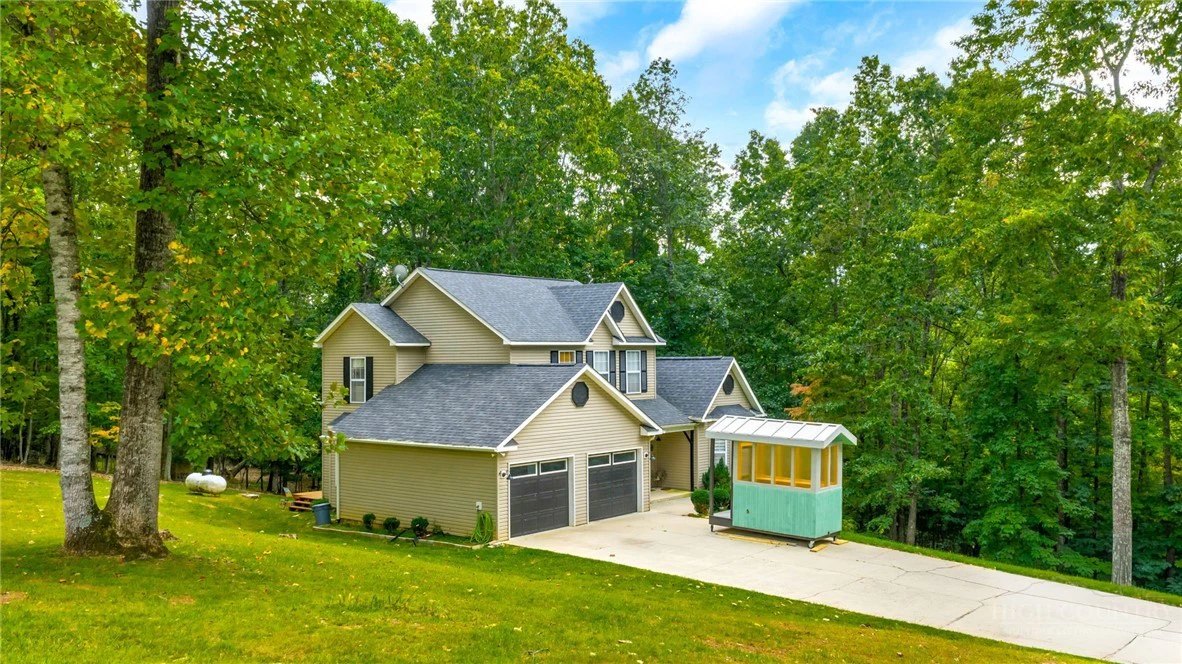 Image number 9 for the current listing