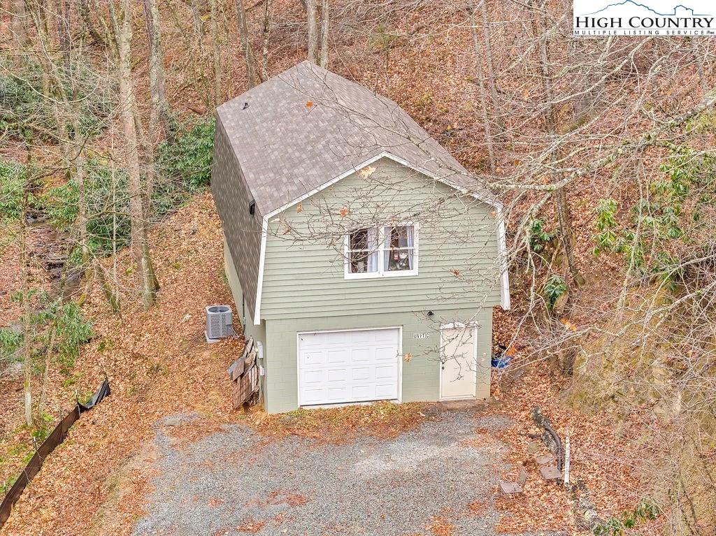 Image number 7 for the current listing