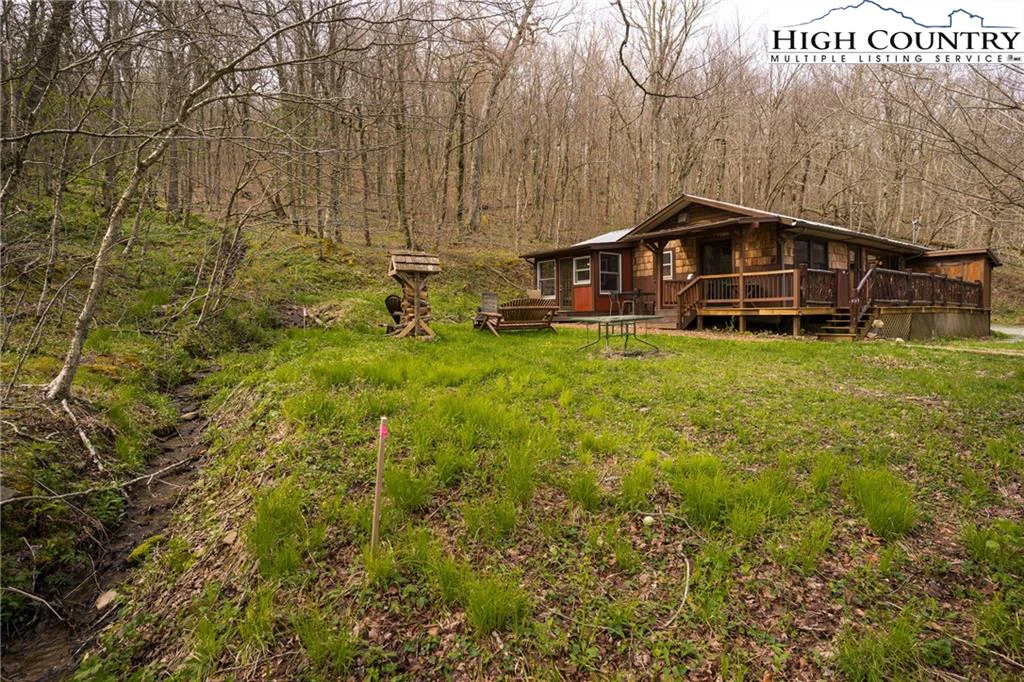 Image number 12 for the current listing