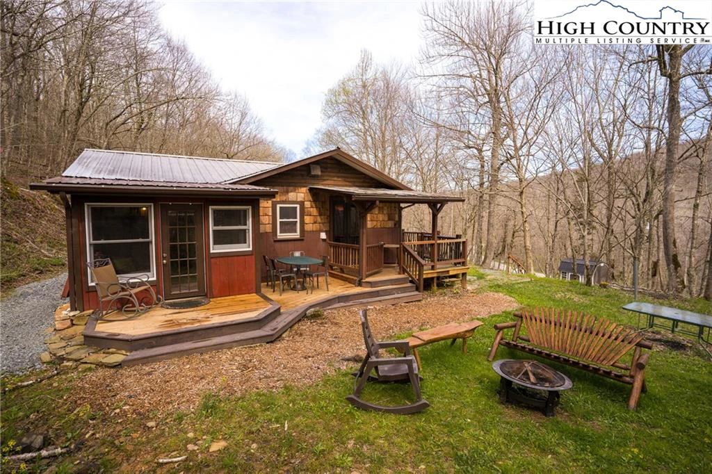 Image number 10 for the current listing
