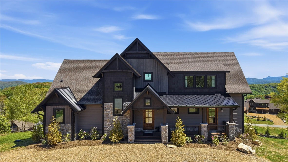 Image number 7 for the current listing