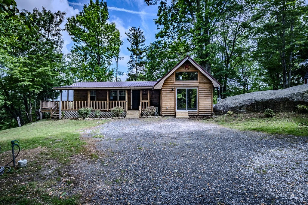 Image number 17 for the current listing