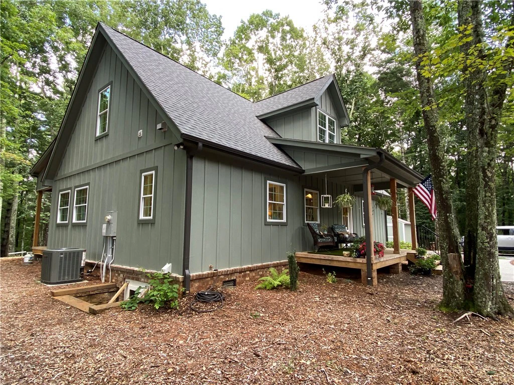 Image number 20 for the current listing