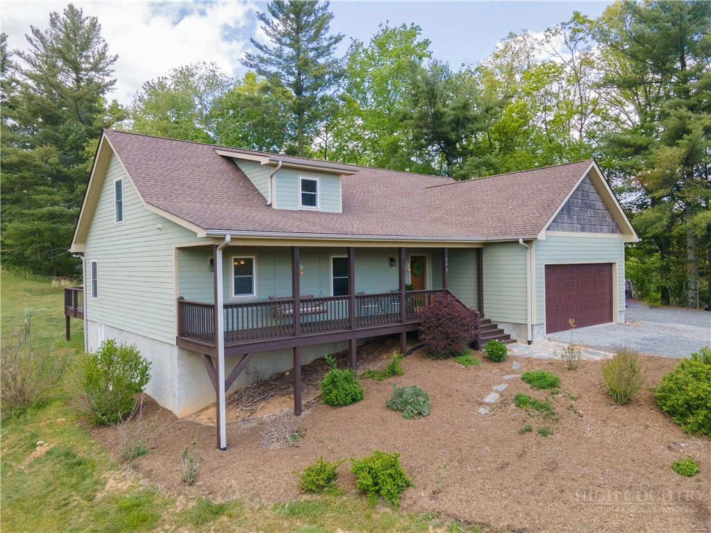 Image number 2 for the current listing