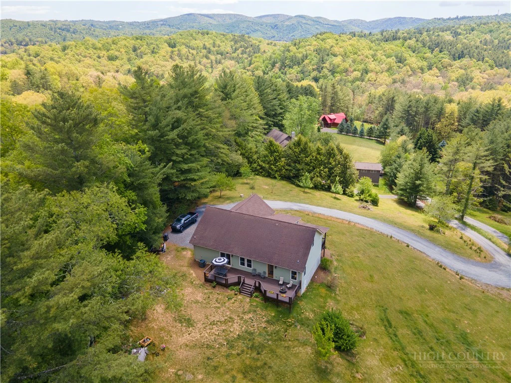 Image number 3 for the current listing