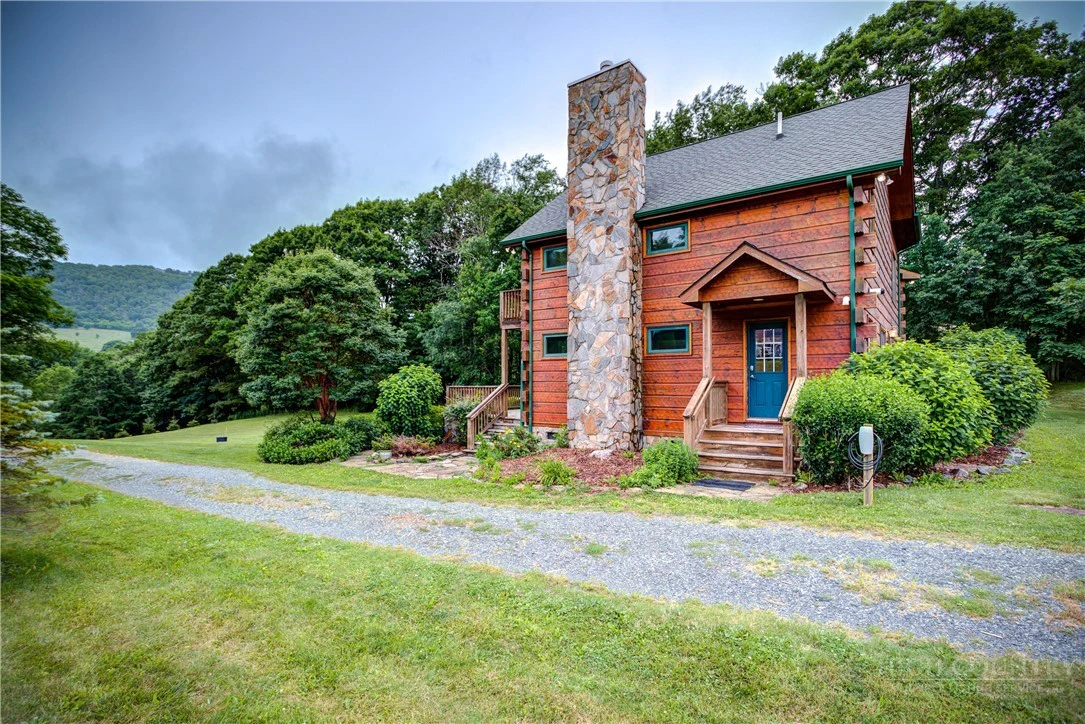 Image number 8 for the current listing